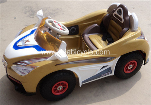 Bebi walker wit light kid car
